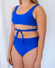 Load image into Gallery viewer, the ari top | cobalt
